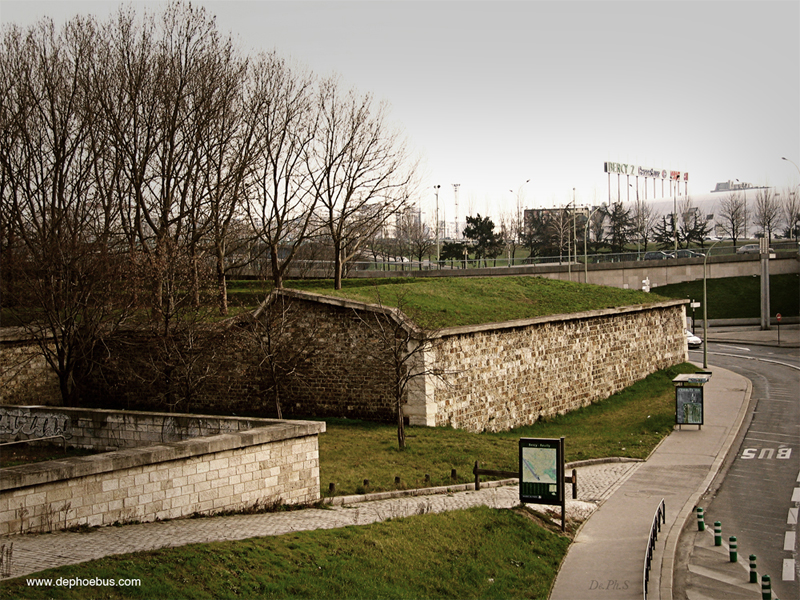 Enceinte fortifiée à Bercy