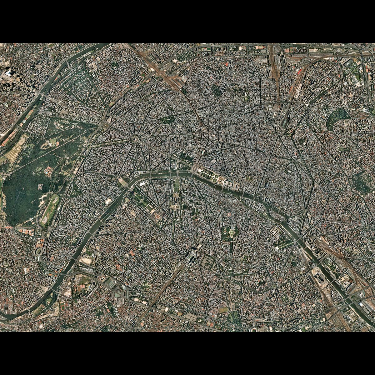 Paris espace satellite